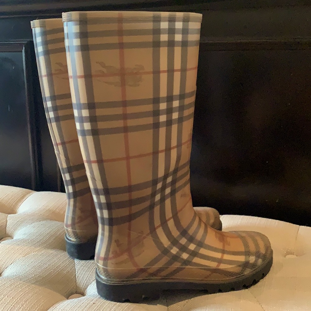 Original Burberry rain boots